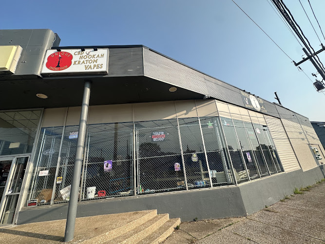 Unique Smoke Shop in Erie
