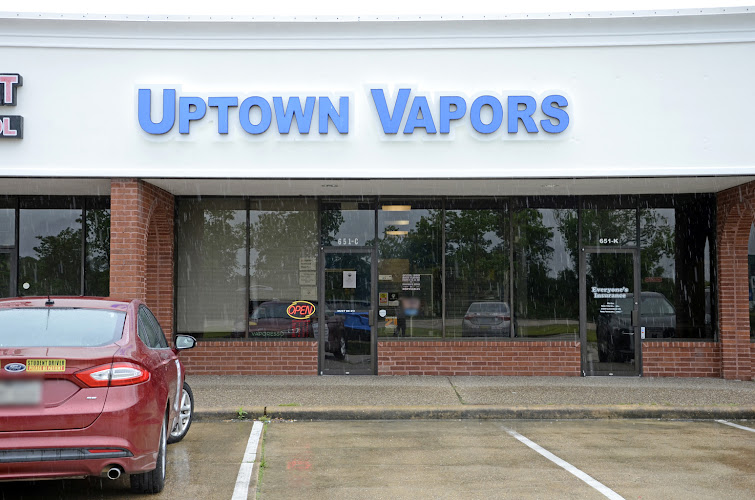 Uptown Vapors in League City
