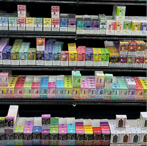 Valero Vape Smoke and Beer in Westminster