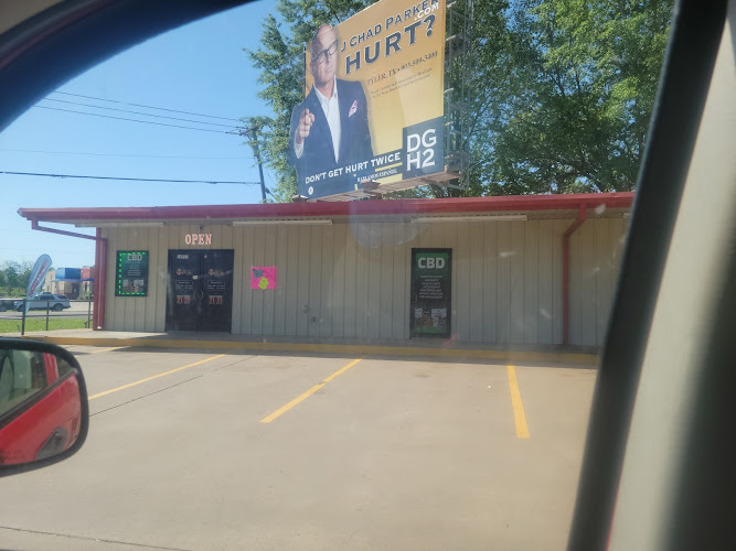 Vape N Smoke Kulture #2 in Flint