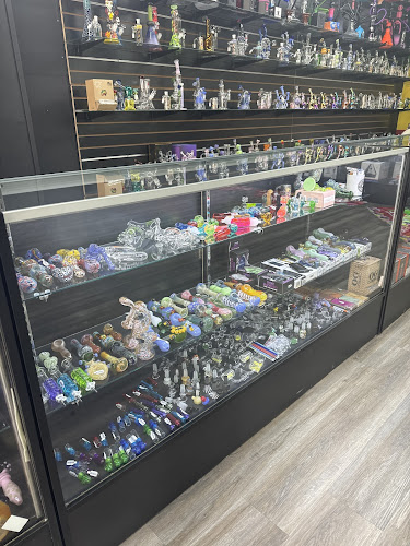 VapeLand SMOKE N MORE in Highlands