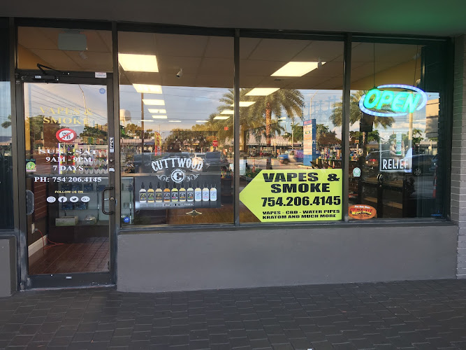 Vapes and Smoke in Fort Lauderdale
