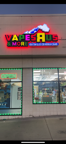 Vapes R us &More in Farmington