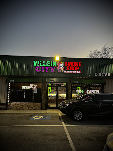 Villein smoke shop in Fayetteville