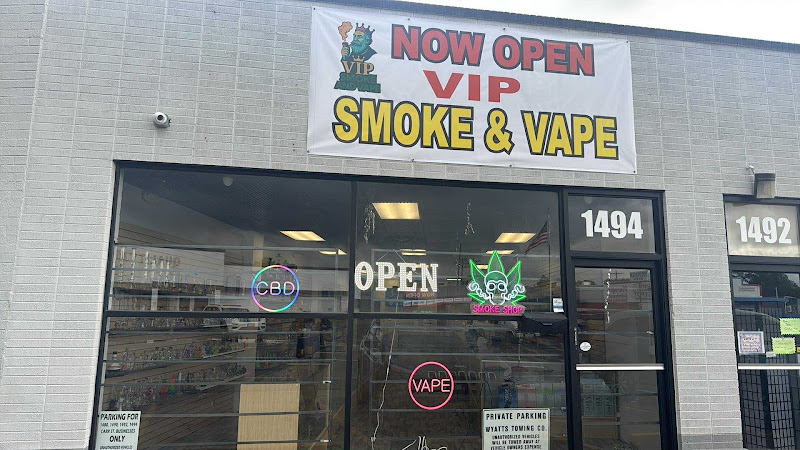 VIP Smoke and Vape Shop 2 in Lakewood