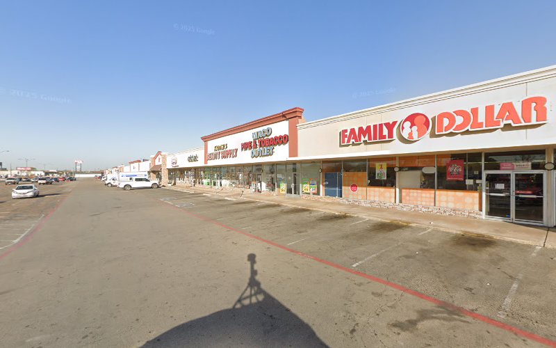 Waco Pipe & Tobacco Outlet in Bellmead