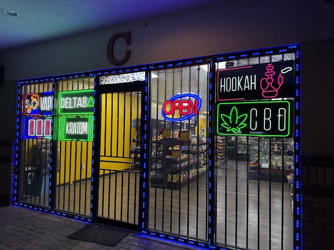 Young Brothers Smoke Shop and Food Mart in Riverdale